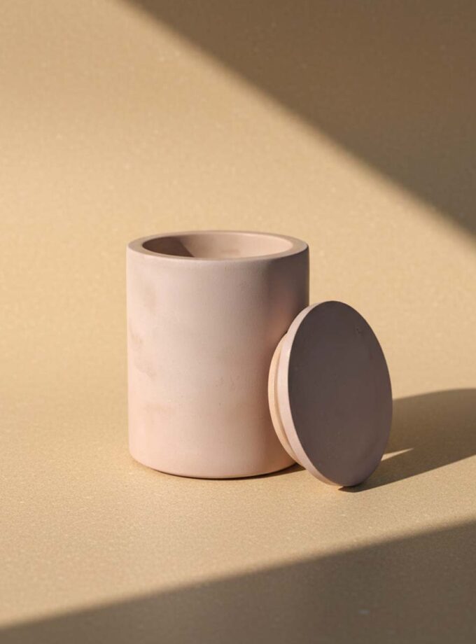 Big Cylindrical Pot with Lid