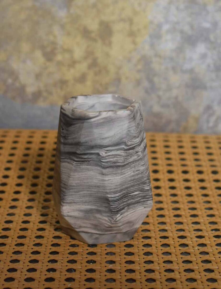 Big Diamond Cut Flower Vase