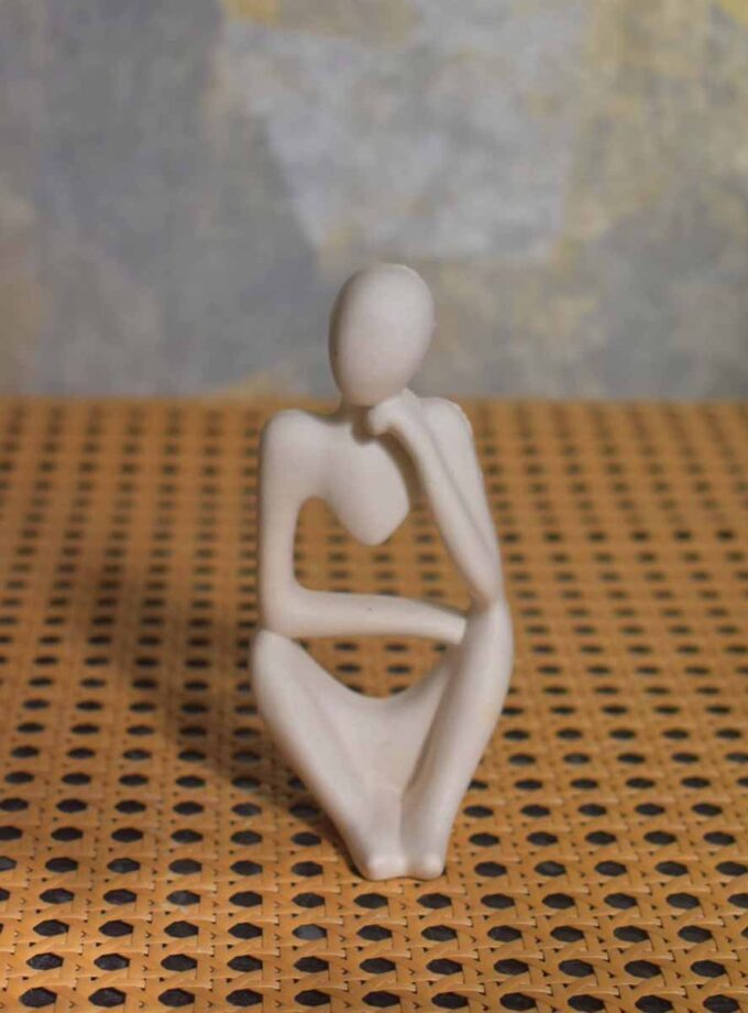 Thinker Statue 2