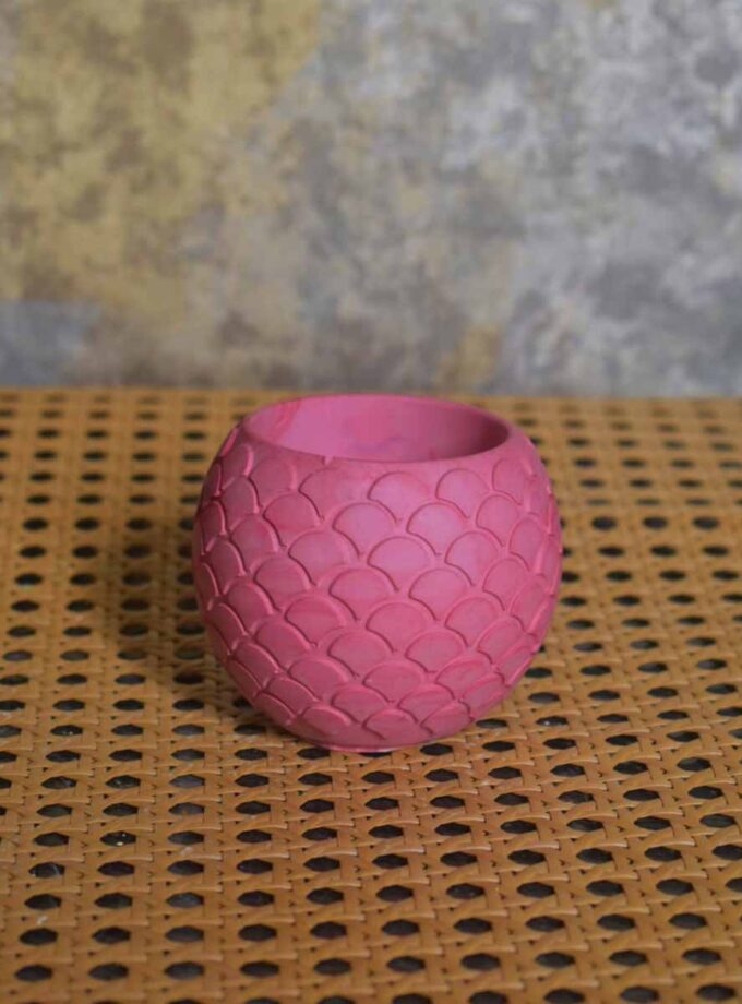 Fishscale Pot