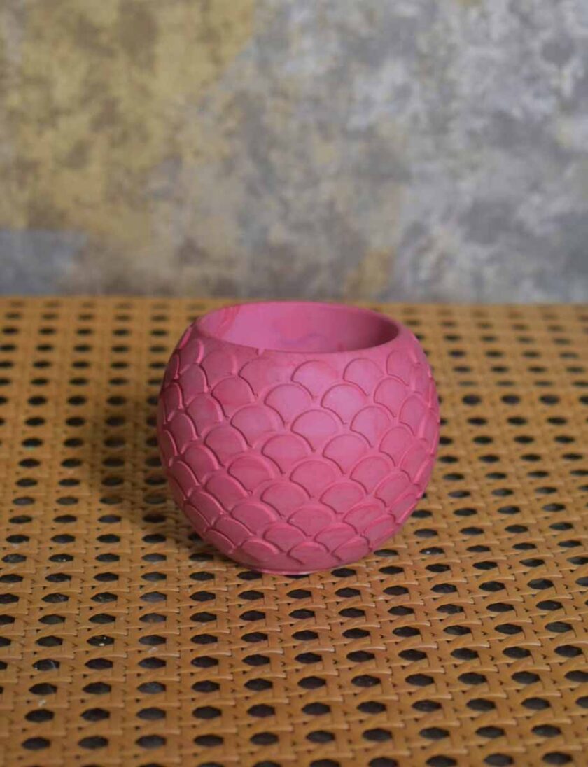 Fishscale Pot