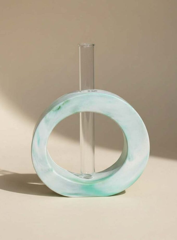 Round Propagation Vase