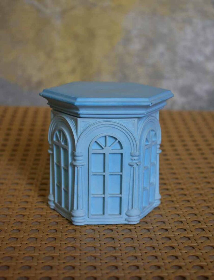 Valentia Jar with Lid