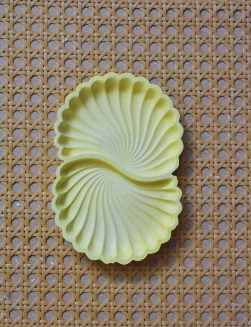 Multi Shell Tray