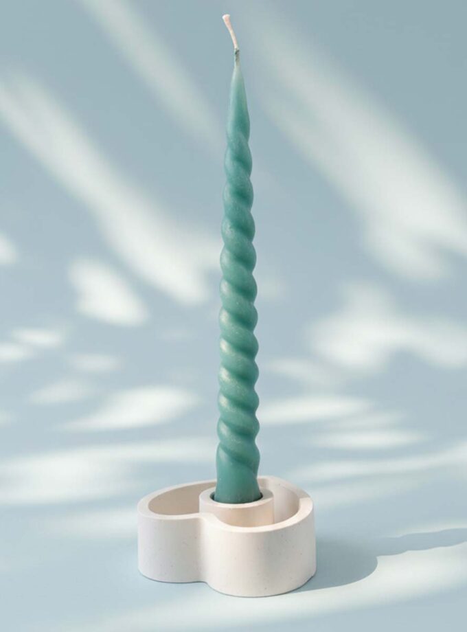 Twisted Taper Candle 3